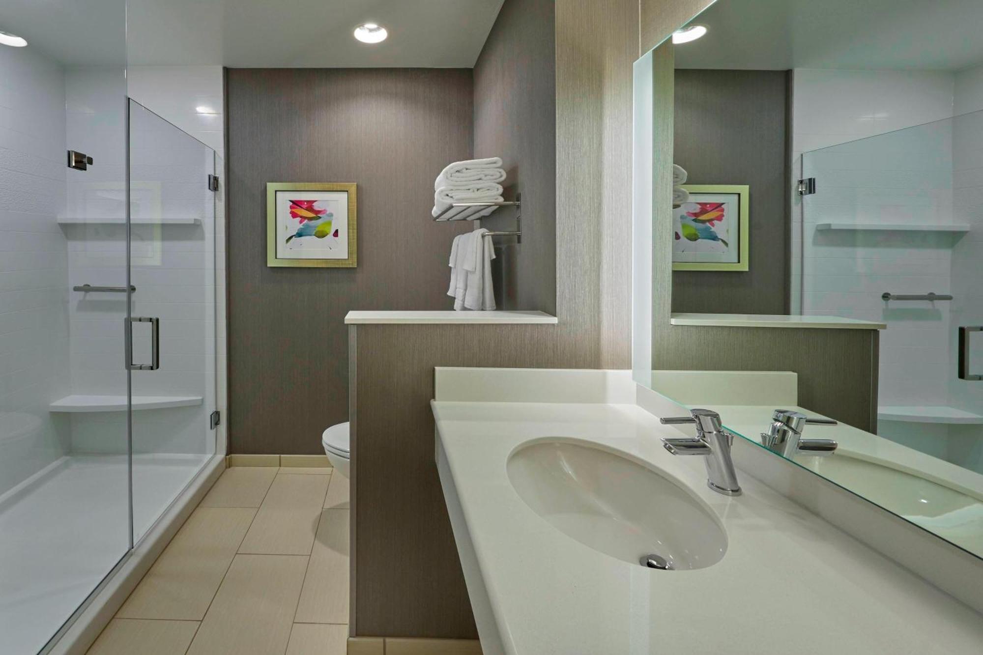 Hotel Fairfield & By Marriott Centralia
